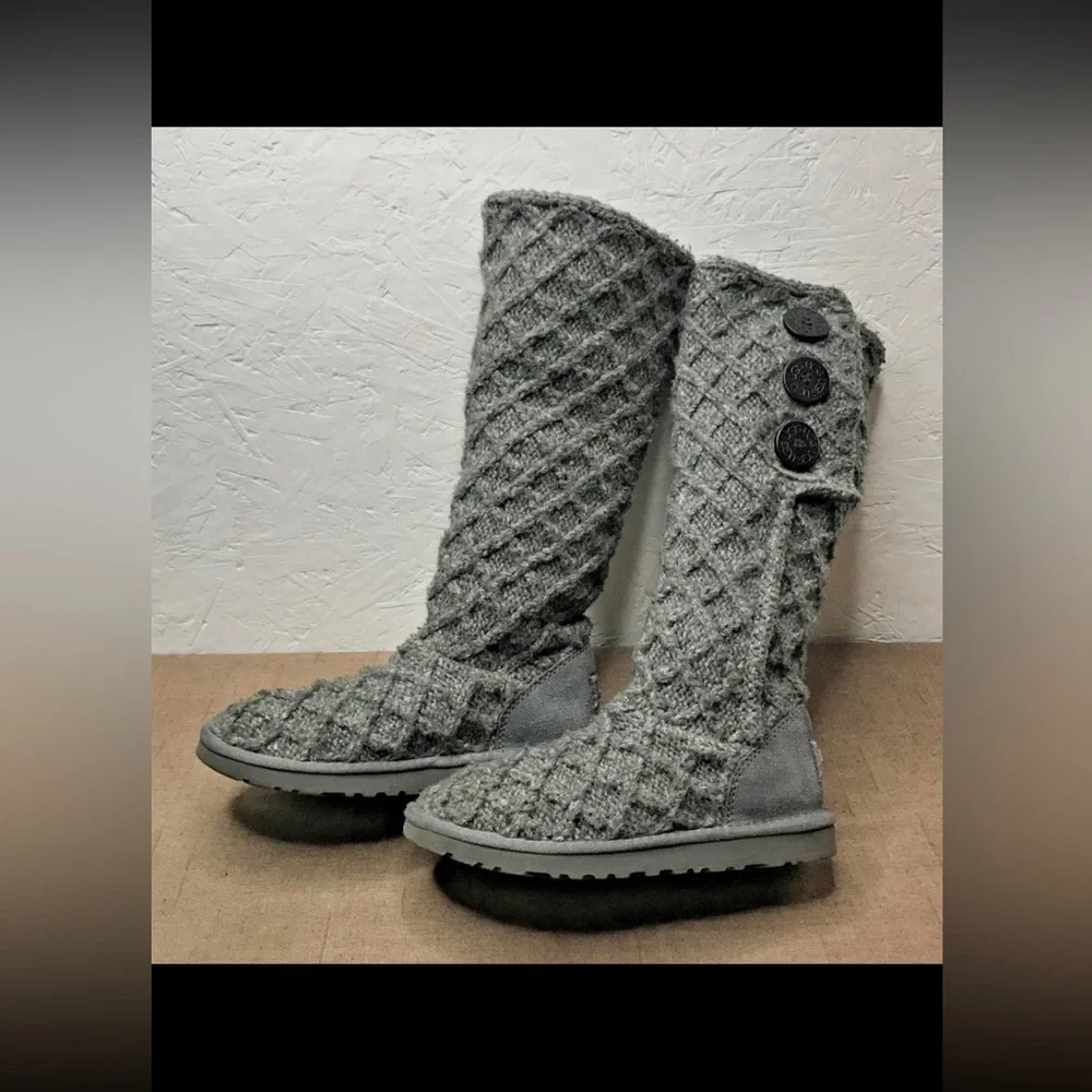 UGG Lattice Cardy Women's Sweater Boots Sheepskin Insoles Charcoal Gray Size 5
